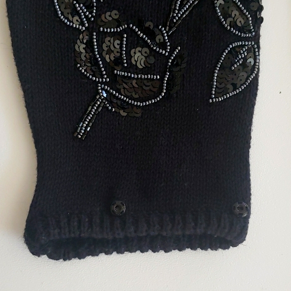 BONNIE BOERER & CO. Vintage Sequin and Beaded Fur Cuffed Sweater and Skirt - Picture 9 of 12